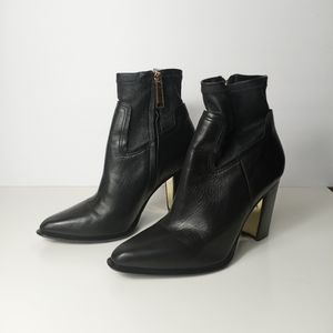 Rachel Zoe Pointed Toe Booties Size